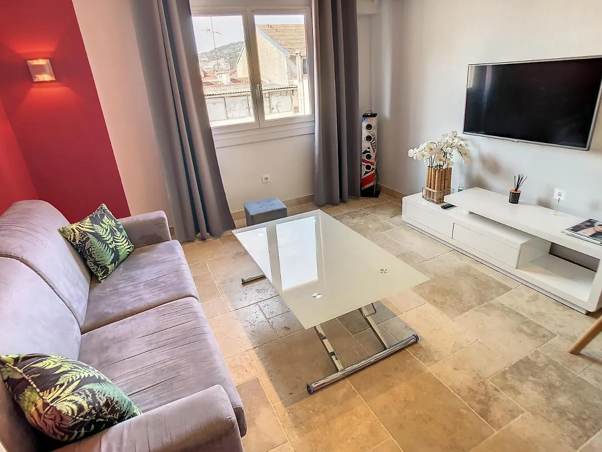 1 Bedroom Rue D'Antibes , 1 Min From The Croisette, 5 Mins From The Palais 202 Cannes Daire