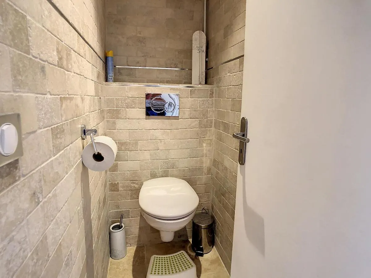 1 Bedroom Rue D'Antibes , 1 Min From The Croisette, 5 Mins From The Palais 202 Cannes Fransa